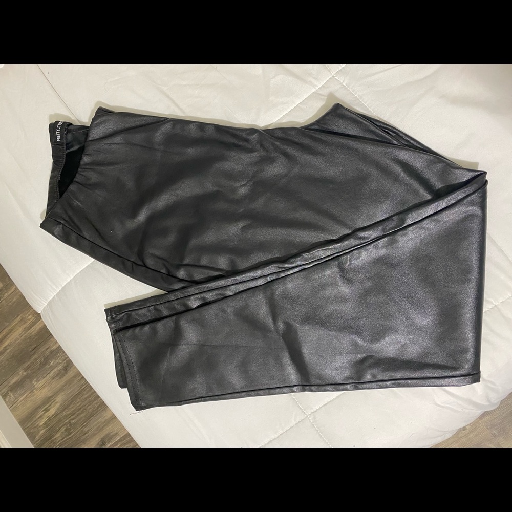 prettylittlething leather leggings
